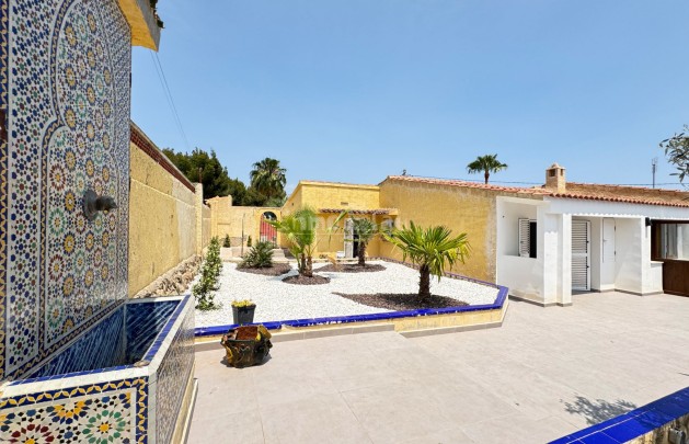 Long Term Rental - Villa - Alfaz del Pi - Urbanizacion