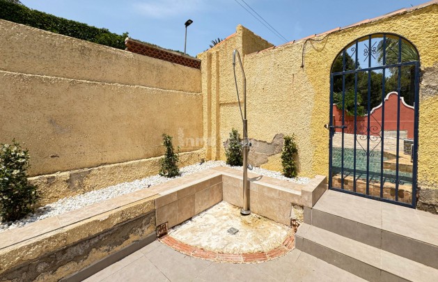 Long Term Rental - Villa - Alfaz del Pi - Urbanizacion