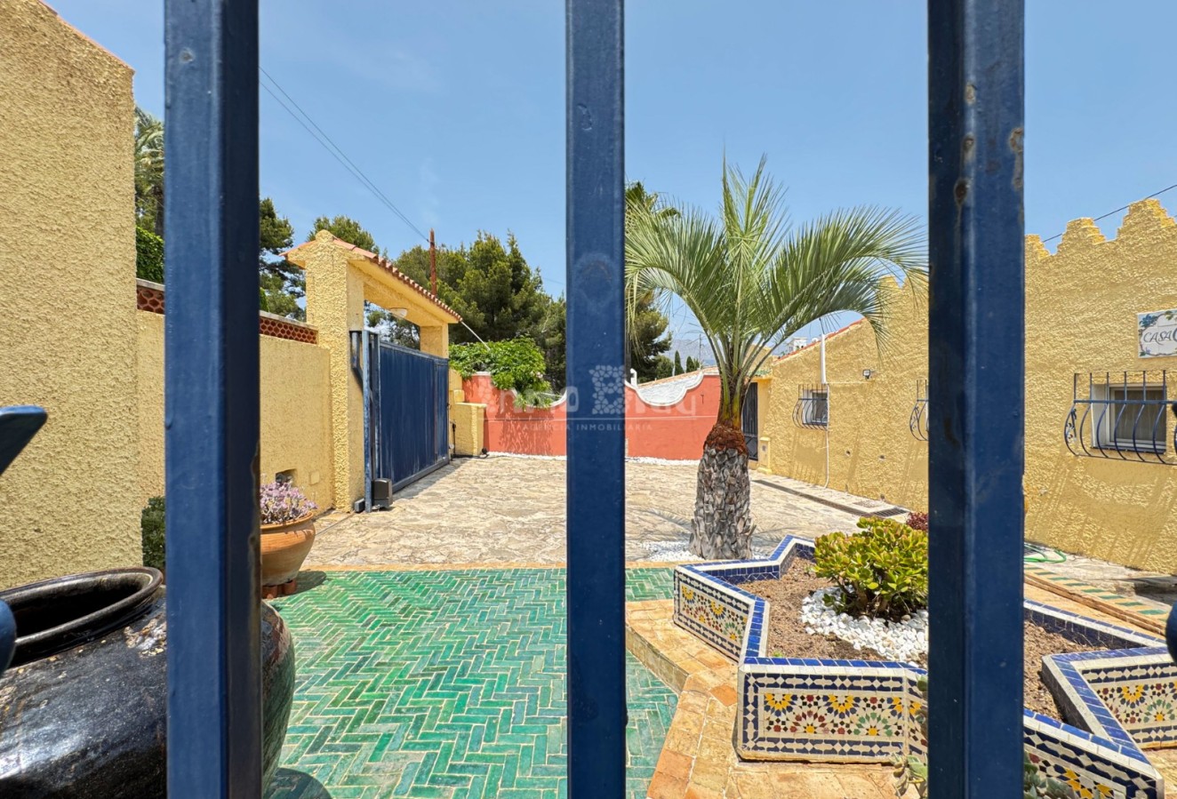 Long Term Rental - Villa - Alfaz del Pi - Urbanizacion