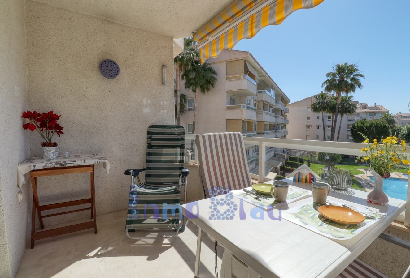 Alquiler a corto plazo - Apartamento / piso - Albir - Centro