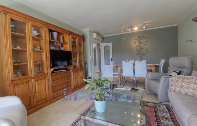 Alquiler a corto plazo - Apartamento / piso - Albir - Centro