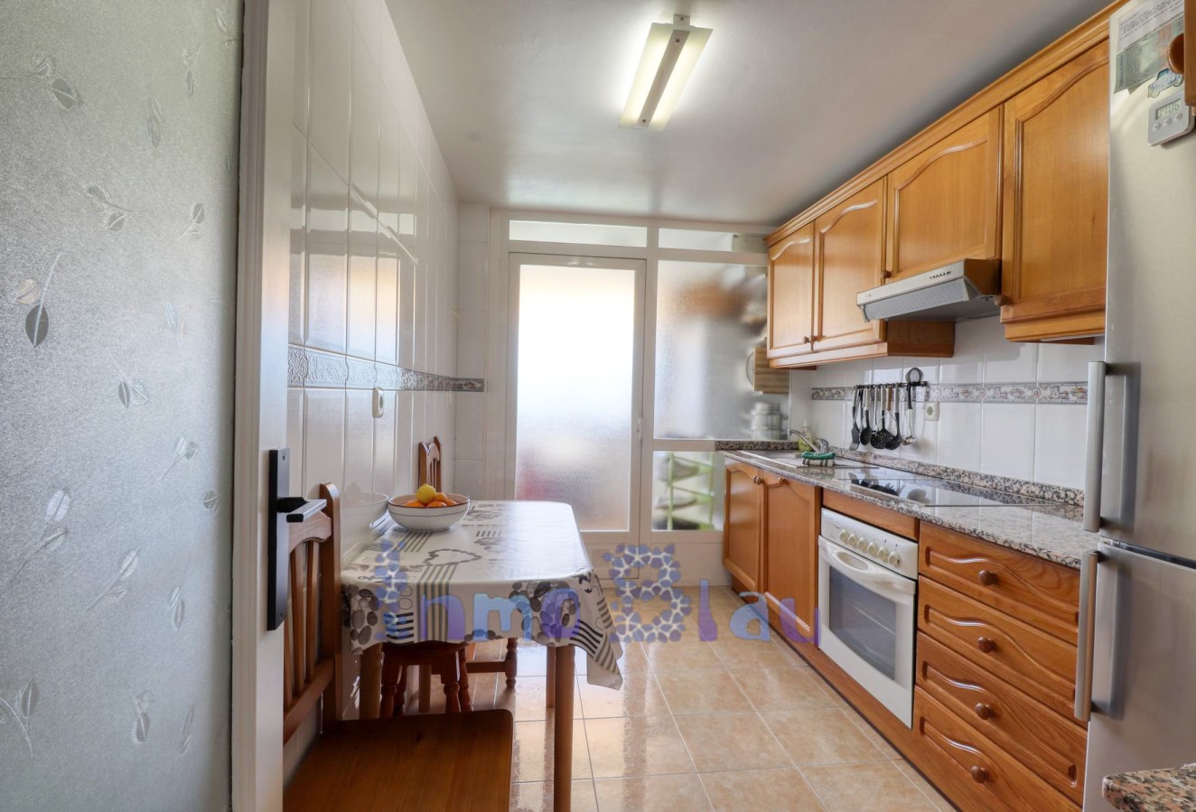 Alquiler a corto plazo - Apartamento / piso - Albir - Centro