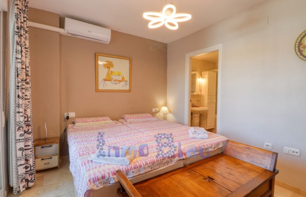 Alquiler a corto plazo - Apartamento / piso - Albir - Centro