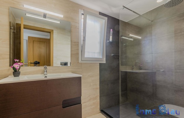 Alquiler a corto plazo - Apartamento / piso - Albir - Centro