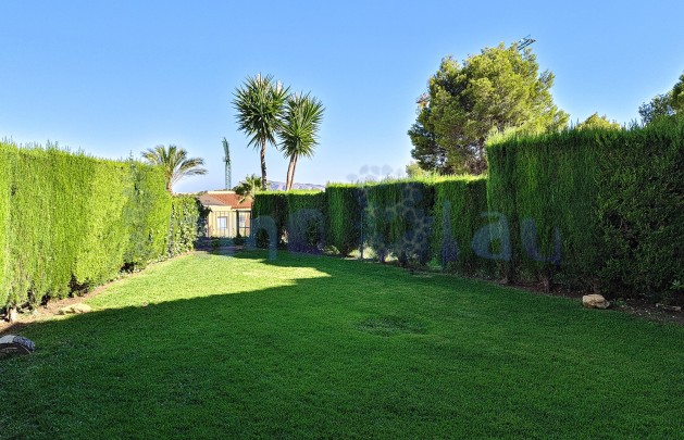 Sale - Bungalow - Polop - Urbanizacion