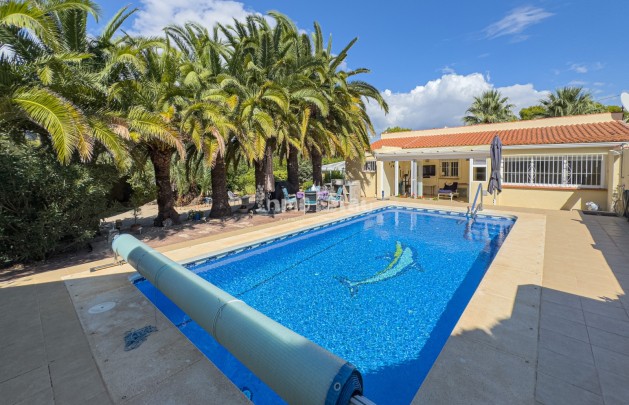 Sale - Villa - Albir