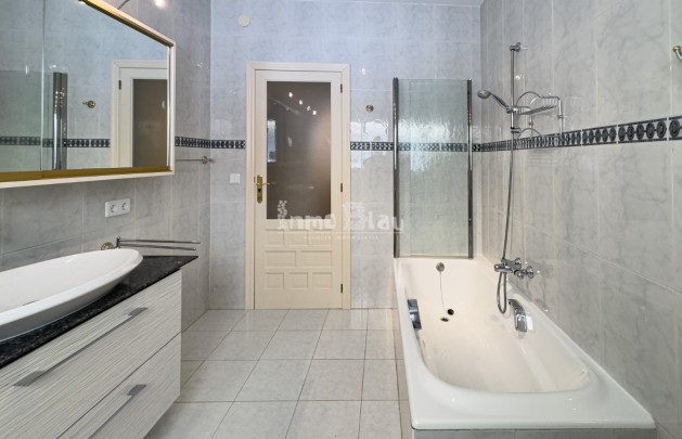 Sale - Villa - Albir