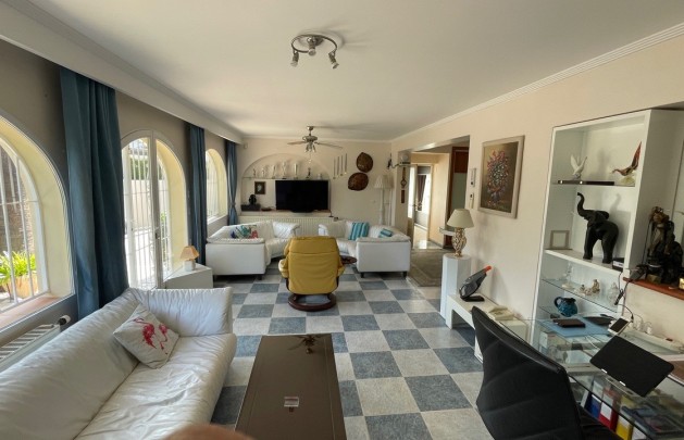 Sale - Villa - Albir