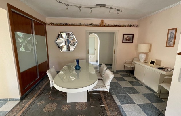 Sale - Villa - Albir