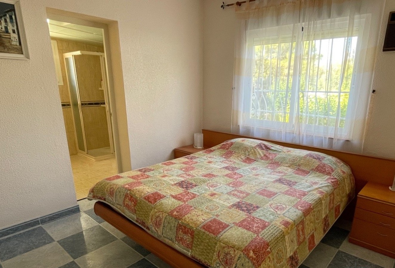 Sale - Villa - Albir