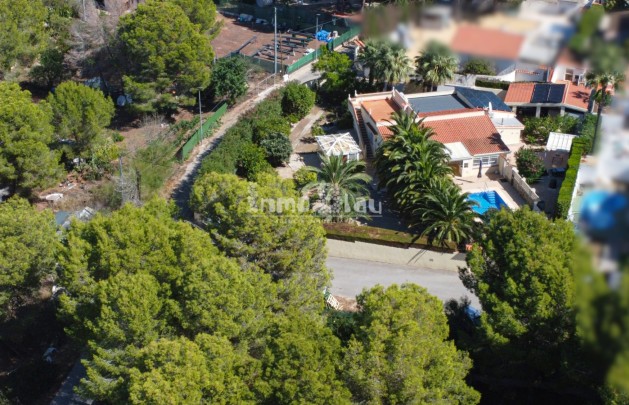 Sale - Villa - Albir