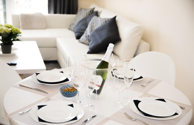 Sale - apartment - Albir - Playa