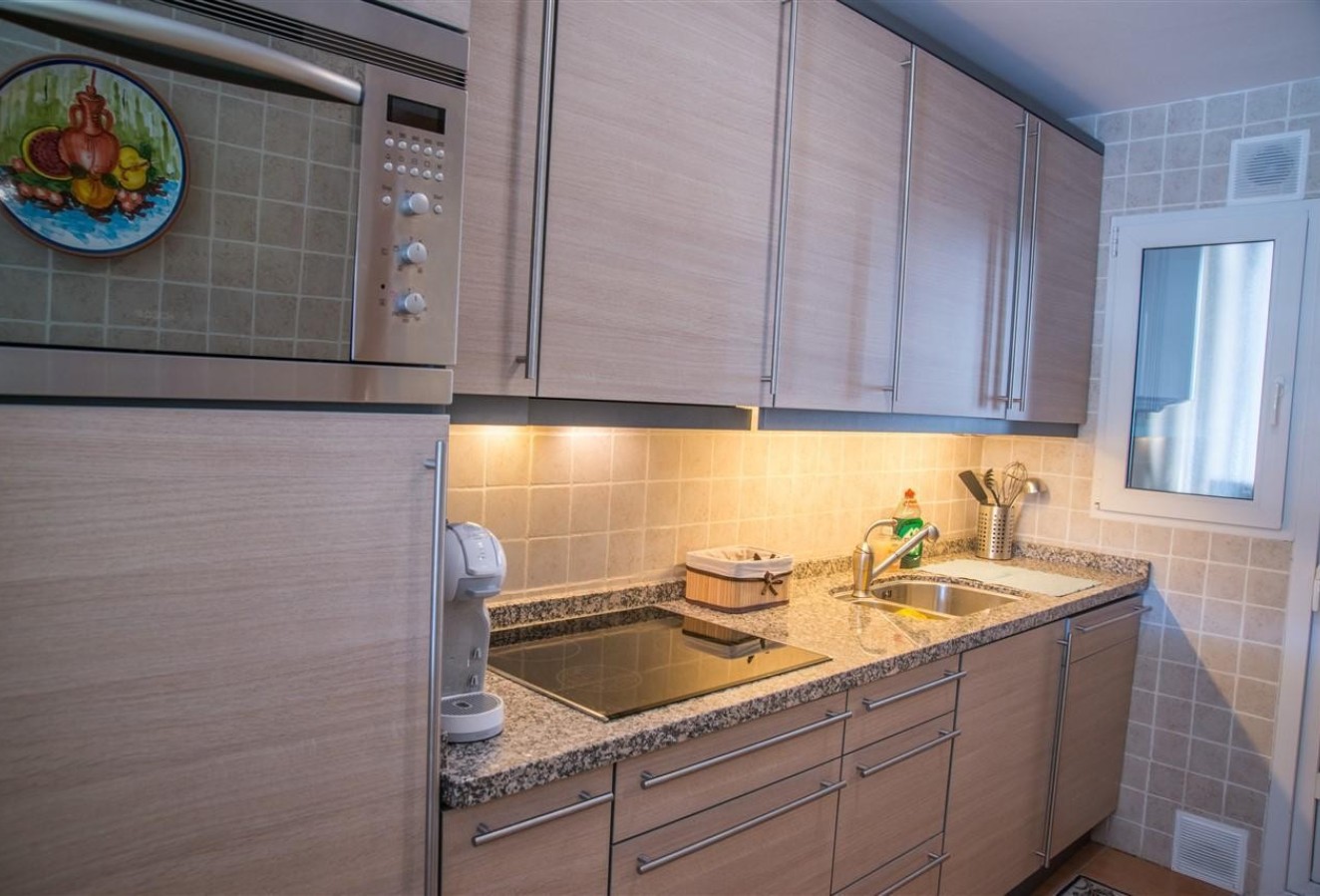 Sale - apartment - Albir - Playa