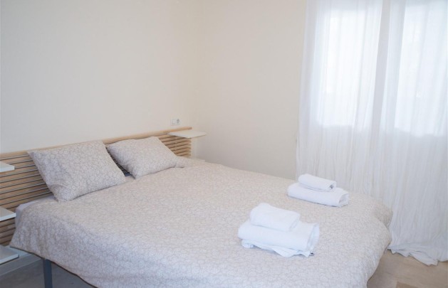 Sale - apartment - Albir - Playa