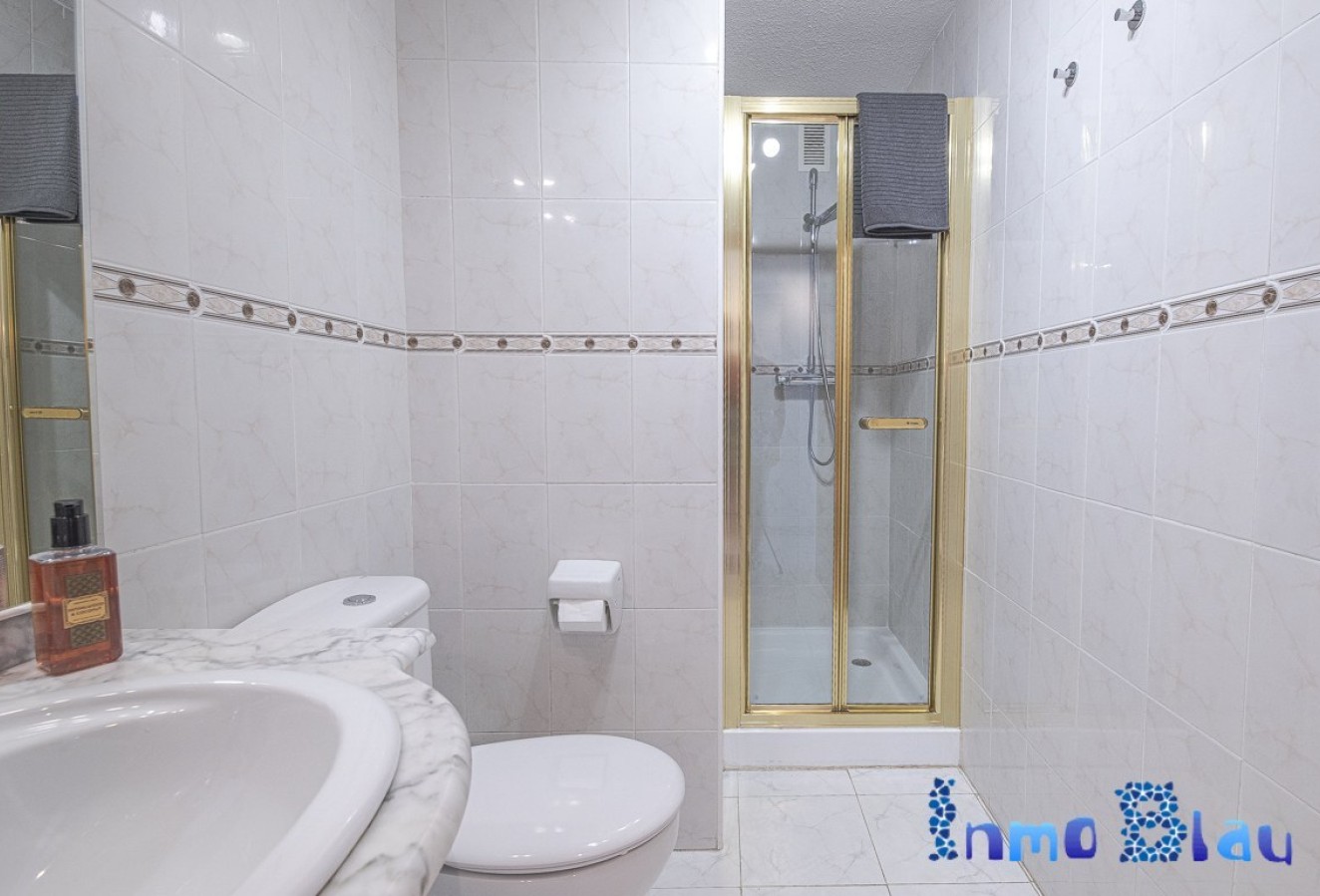 Alquiler a corto plazo - Apartamento / piso - Albir - Centro