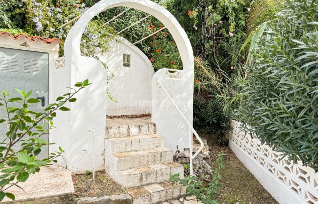 Sale - Villa - Altea