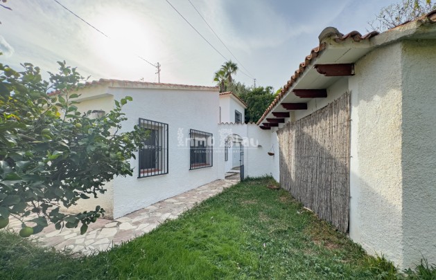 Sale - Villa - Altea