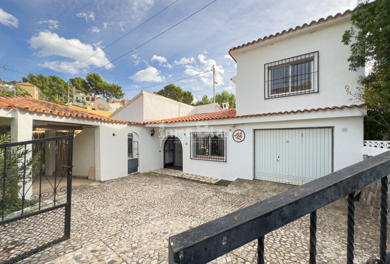 Sale - Villa - Altea