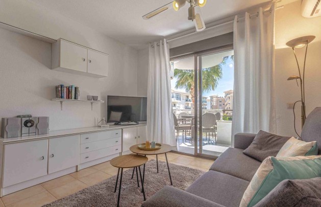 Alquiler a corto plazo - Apartamento / piso - Albir - Centro