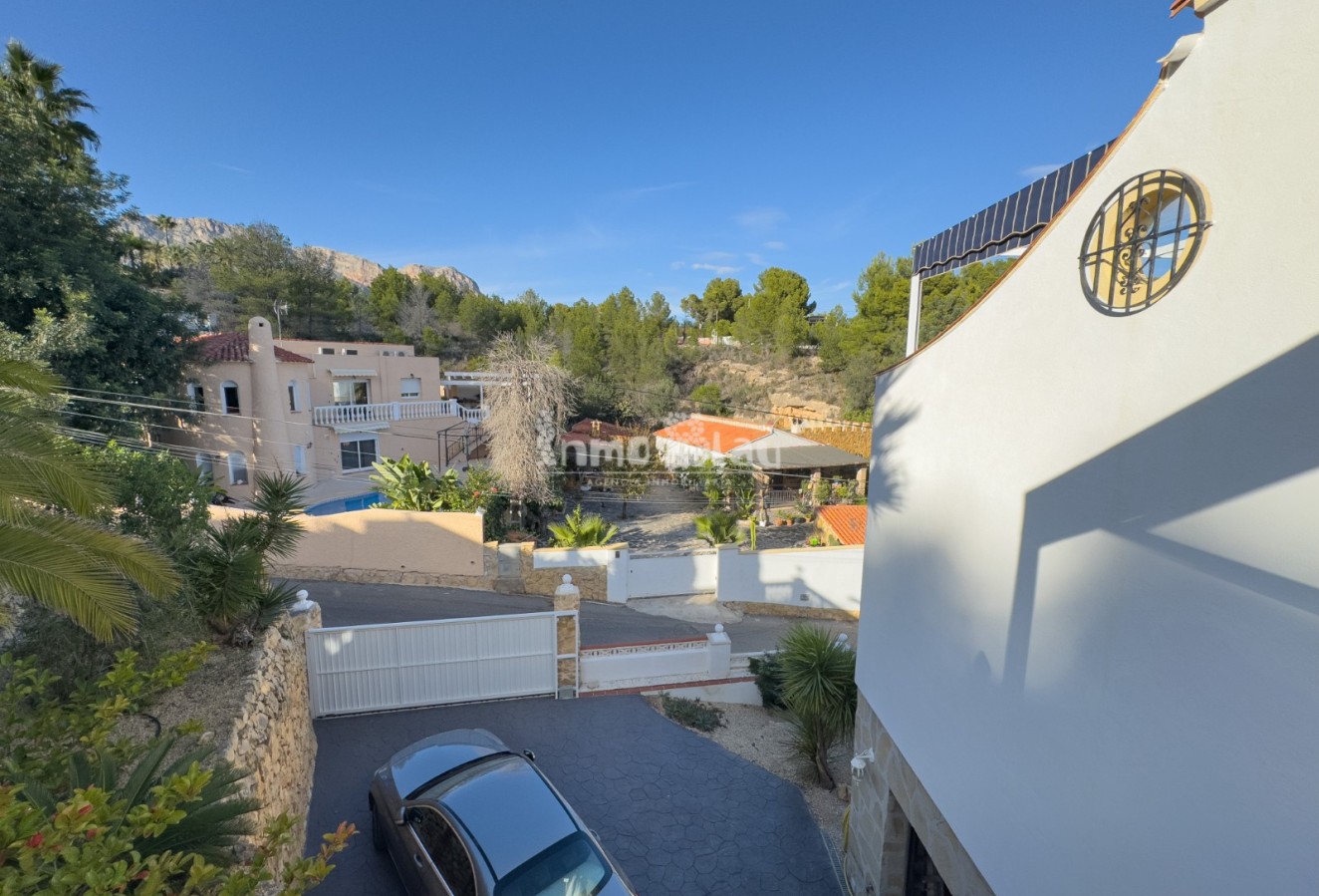 Sale - Villa - La Nucía