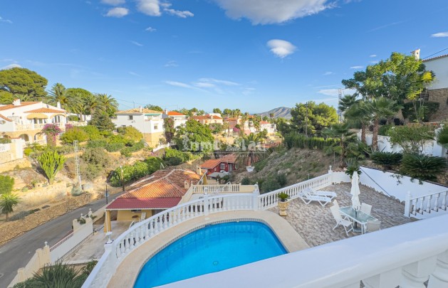 Sale - Villa - La Nucía