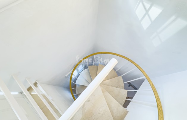 Sale - Villa - La Nucía