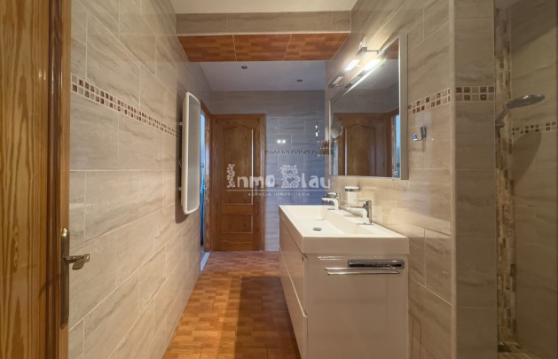 Sale - Villa - La Nucía