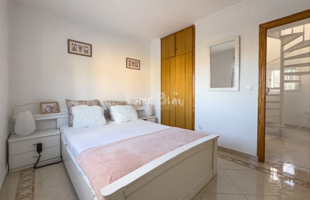 Sale - Villa - La Nucía