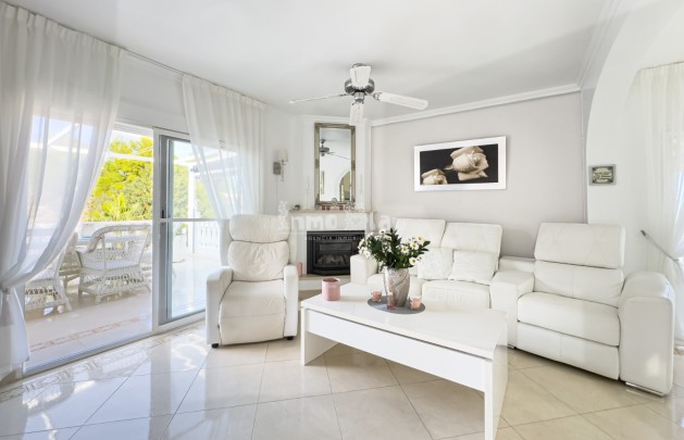 Sale - Villa - La Nucía