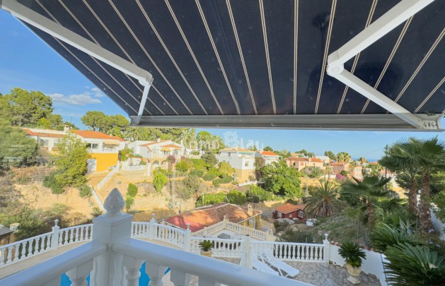 Sale - Villa - La Nucía