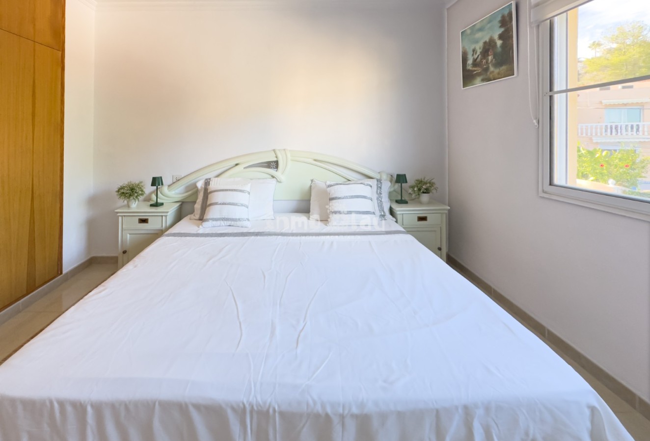 Sale - Villa - La Nucía