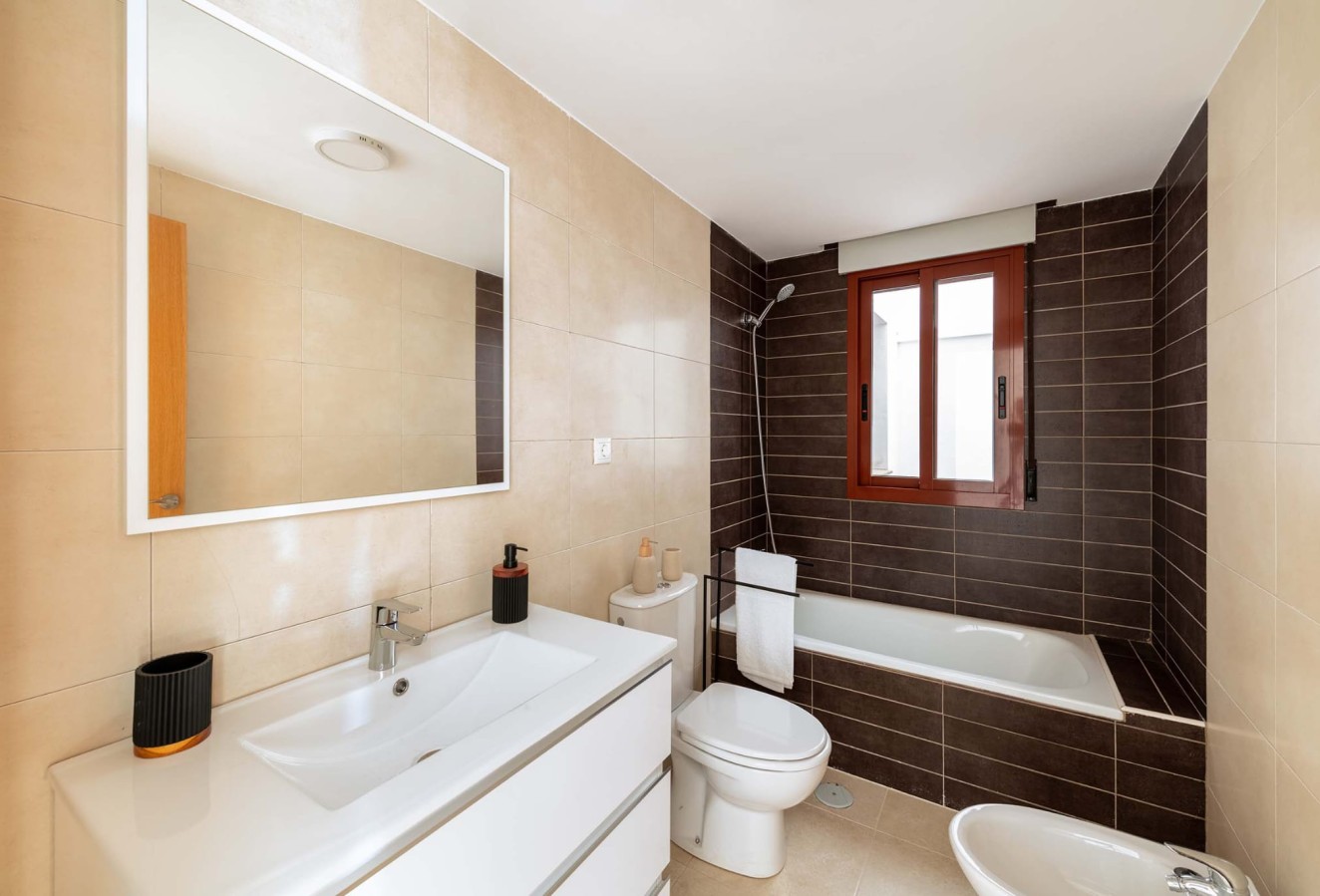 Obra nueva - apartment - Jerónimo y Avileses