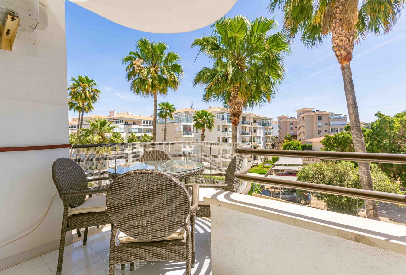 Alquiler a corto plazo - Apartamento / piso - Albir - Centro