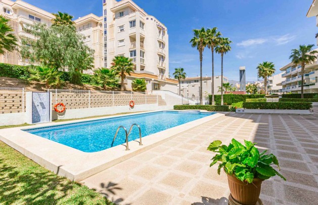 Alquiler a corto plazo - Apartamento / piso - Albir - Centro