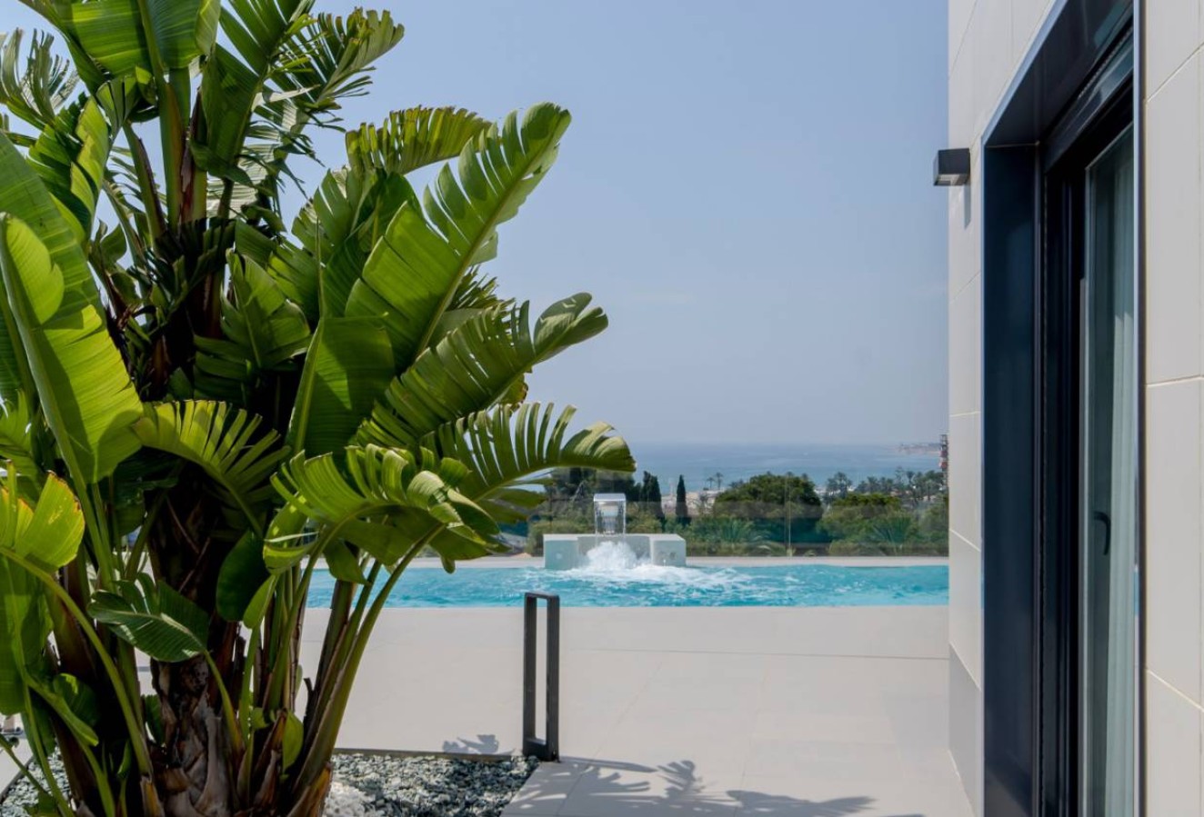 Obra nueva - Villa - Dehesa de Campoamor