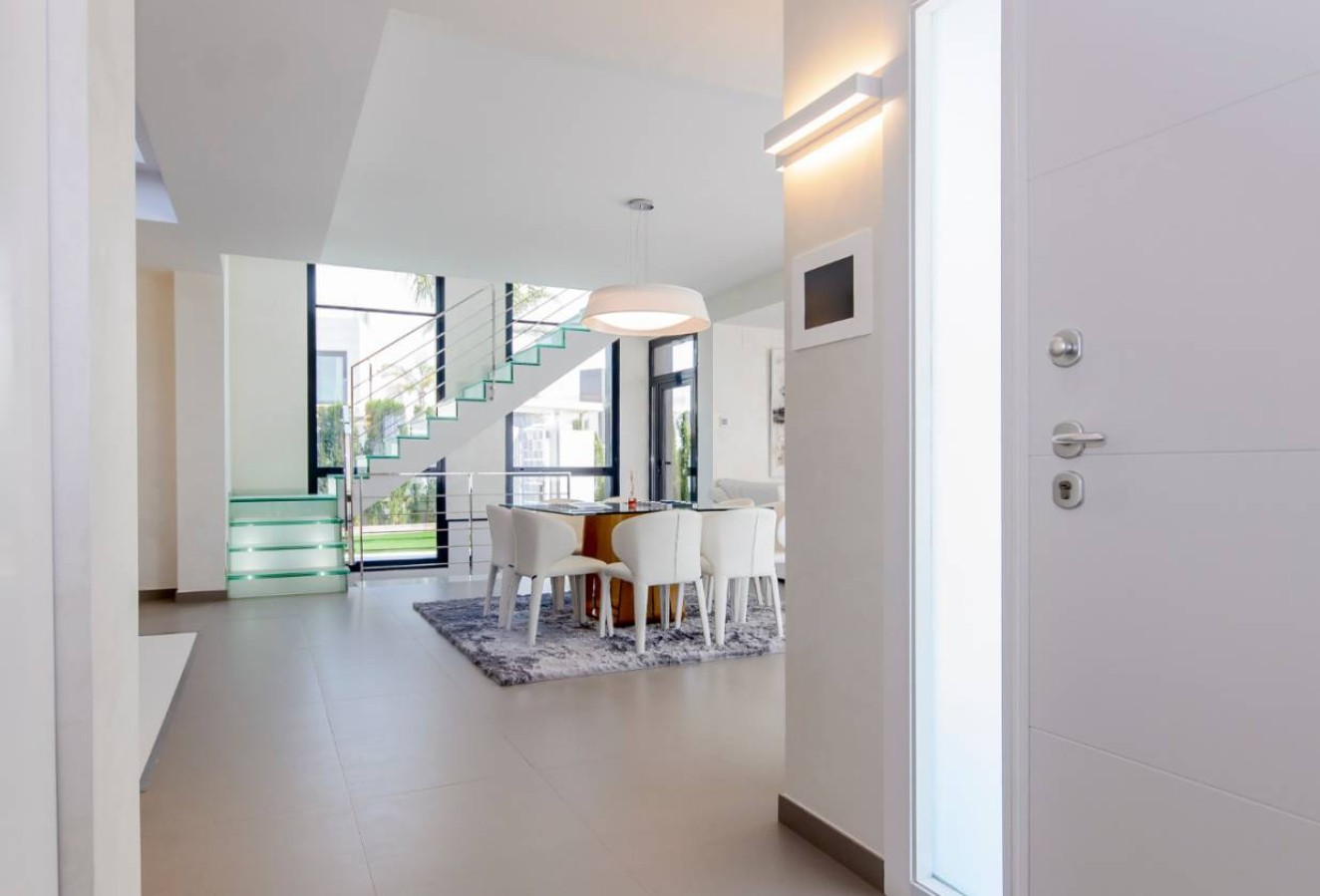 Obra nueva - Villa - Dehesa de Campoamor