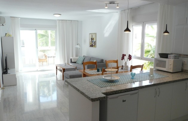 Short Term Rental - Apartment / flat - Albir - Centro