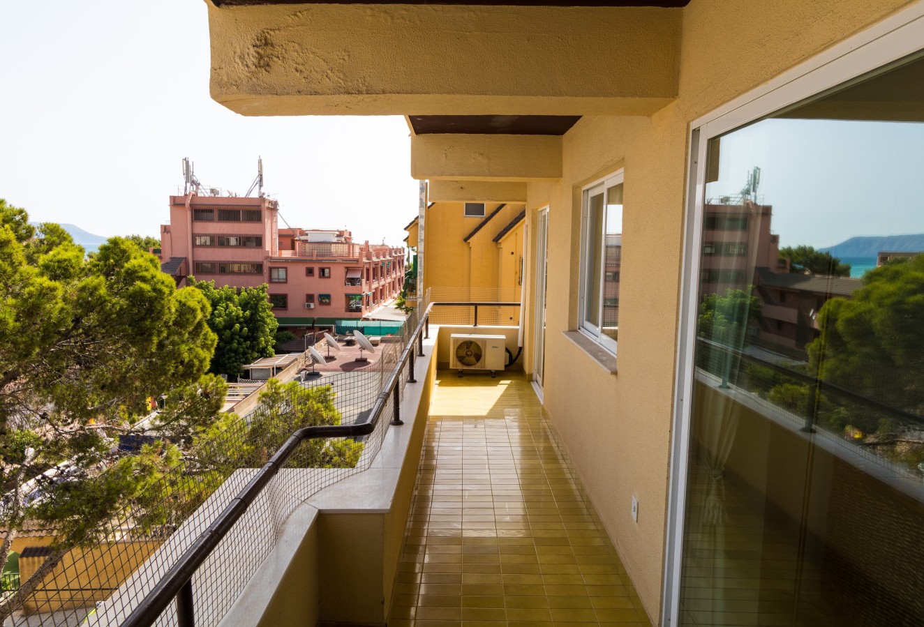 Alquiler a corto plazo - Apartamento / piso - Albir - Centro