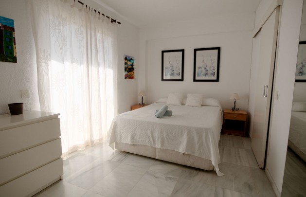 Alquiler a corto plazo - Apartamento / piso - Albir - Centro