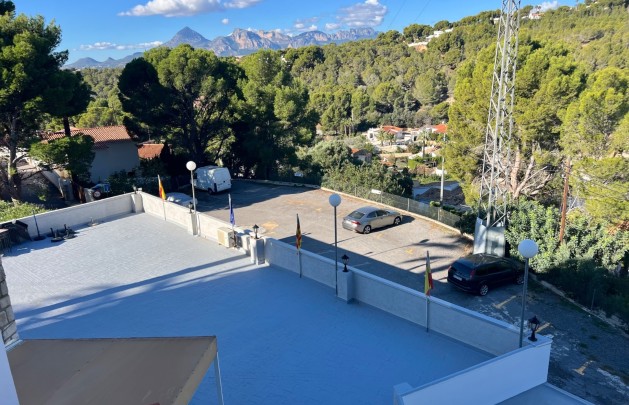 Sale - Commercial - Altea - Urbanizacion