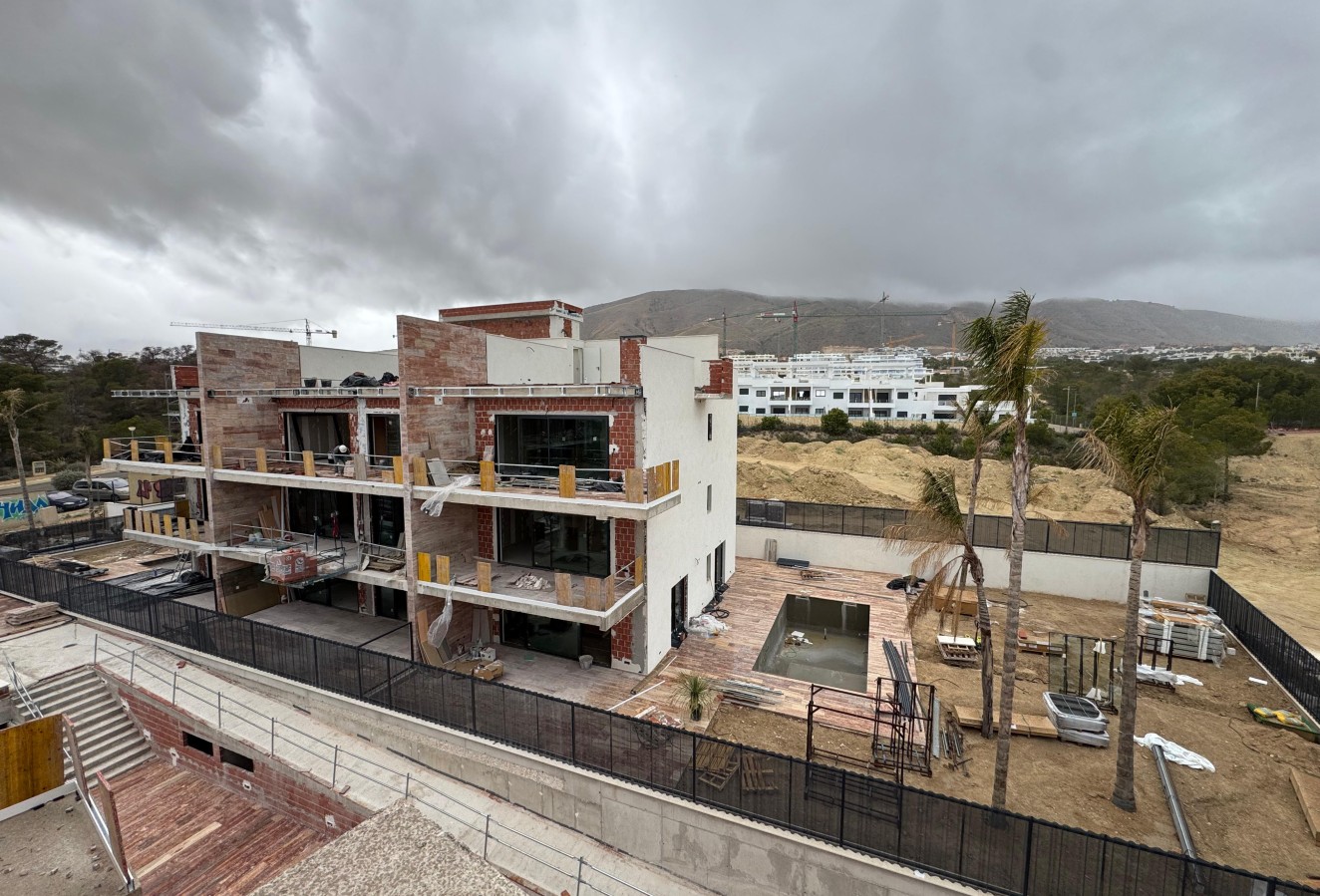 Obra nueva - Ático - Finestrat