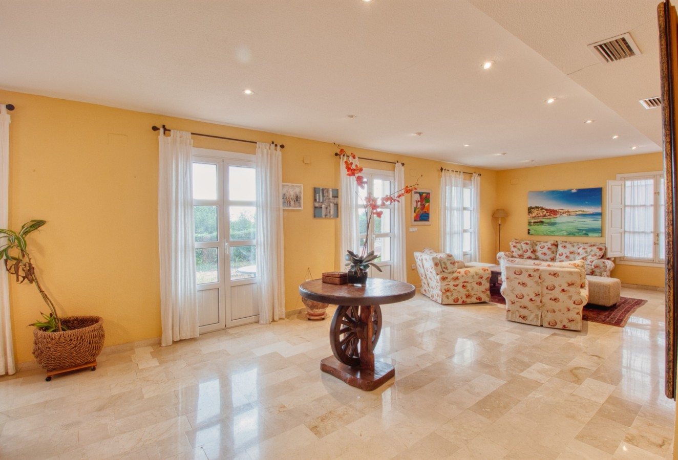 Sale - Villa - Benidorm - Zona de Poniente