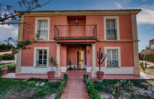 Sale - Villa - Benidorm - Zona de Poniente