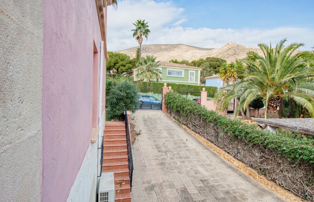 Sale - Villa - Benidorm - Zona de Poniente