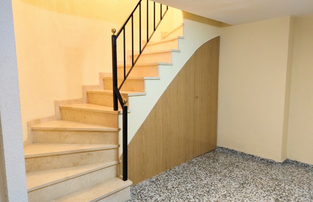 Sale - Villa - Benidorm - Zona de Poniente