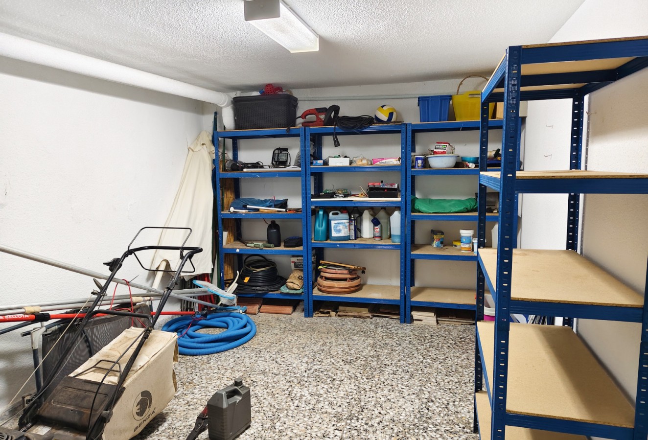 Sale - Villa - Benidorm - Zona de Poniente