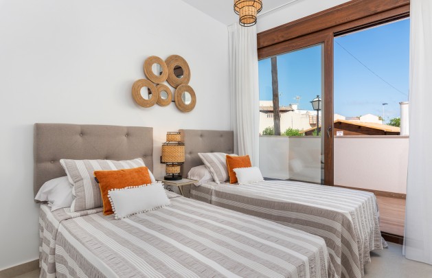 Obra nueva - high-bungalow - Torrevieja