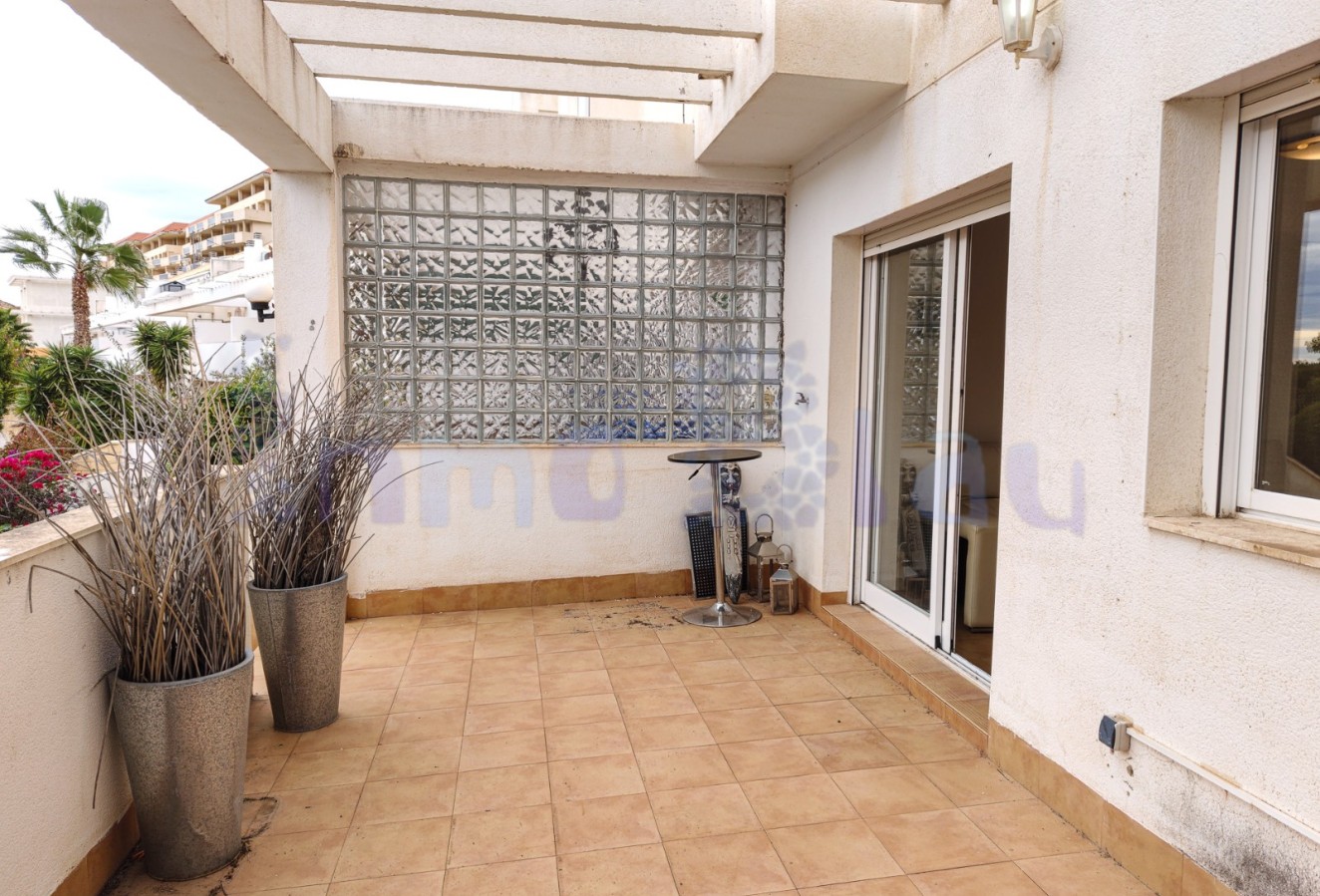 Verkoop - Herenhuis - Relleu