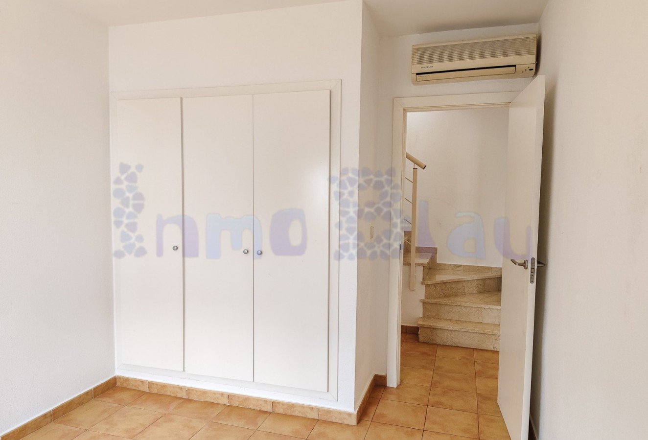 Verkoop - Herenhuis - Relleu