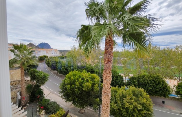 Verkoop - Herenhuis - Relleu